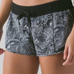 Lululemon, black and white shorts, size 6